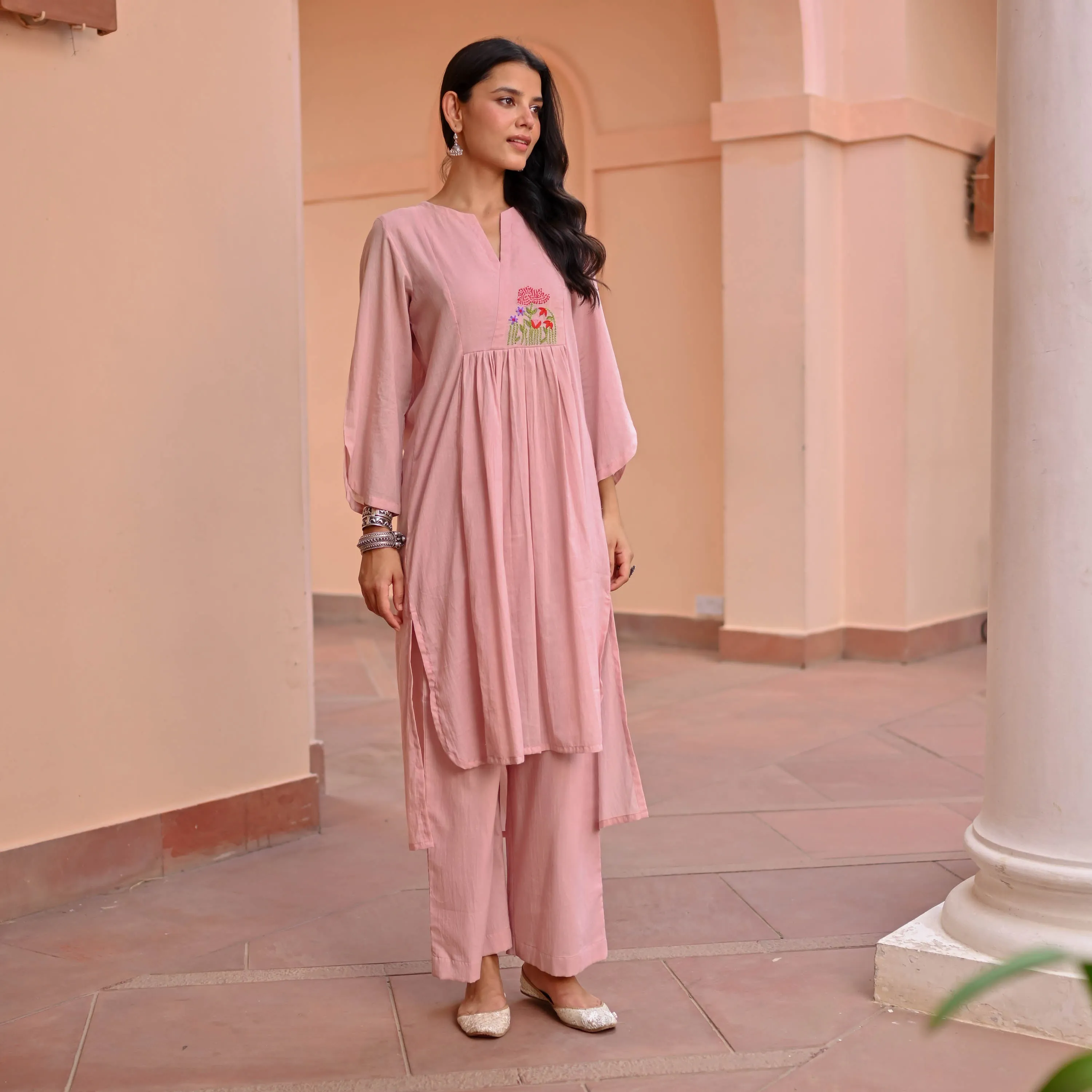 Blush Aura Kurta Set