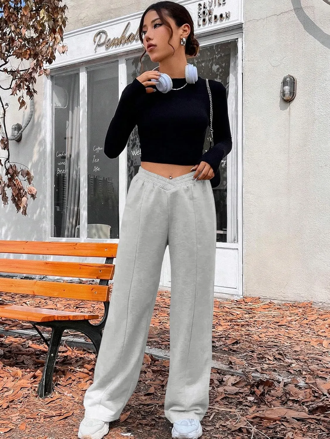 HOPYOP Womens Sweatpants Wide Leg Pants for Women Fall Winter Baggy V Crossover Womens Sweat Pants with Pockets