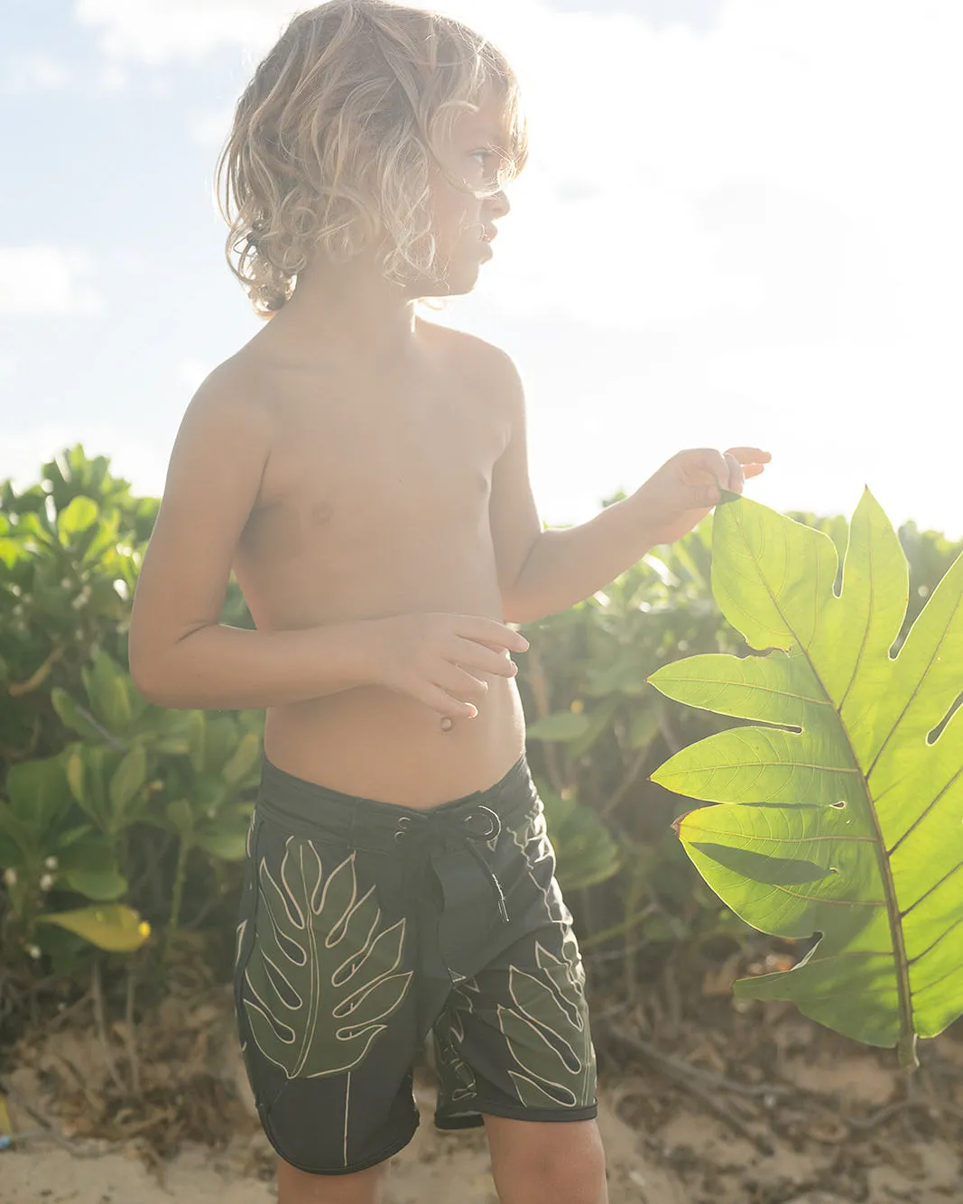 Kaikanialea Boys Boardies | Stretchy & Adjustable Waistband, Quick-Drying | Made from Regenerated Ocean Waste | Ullu Eleele