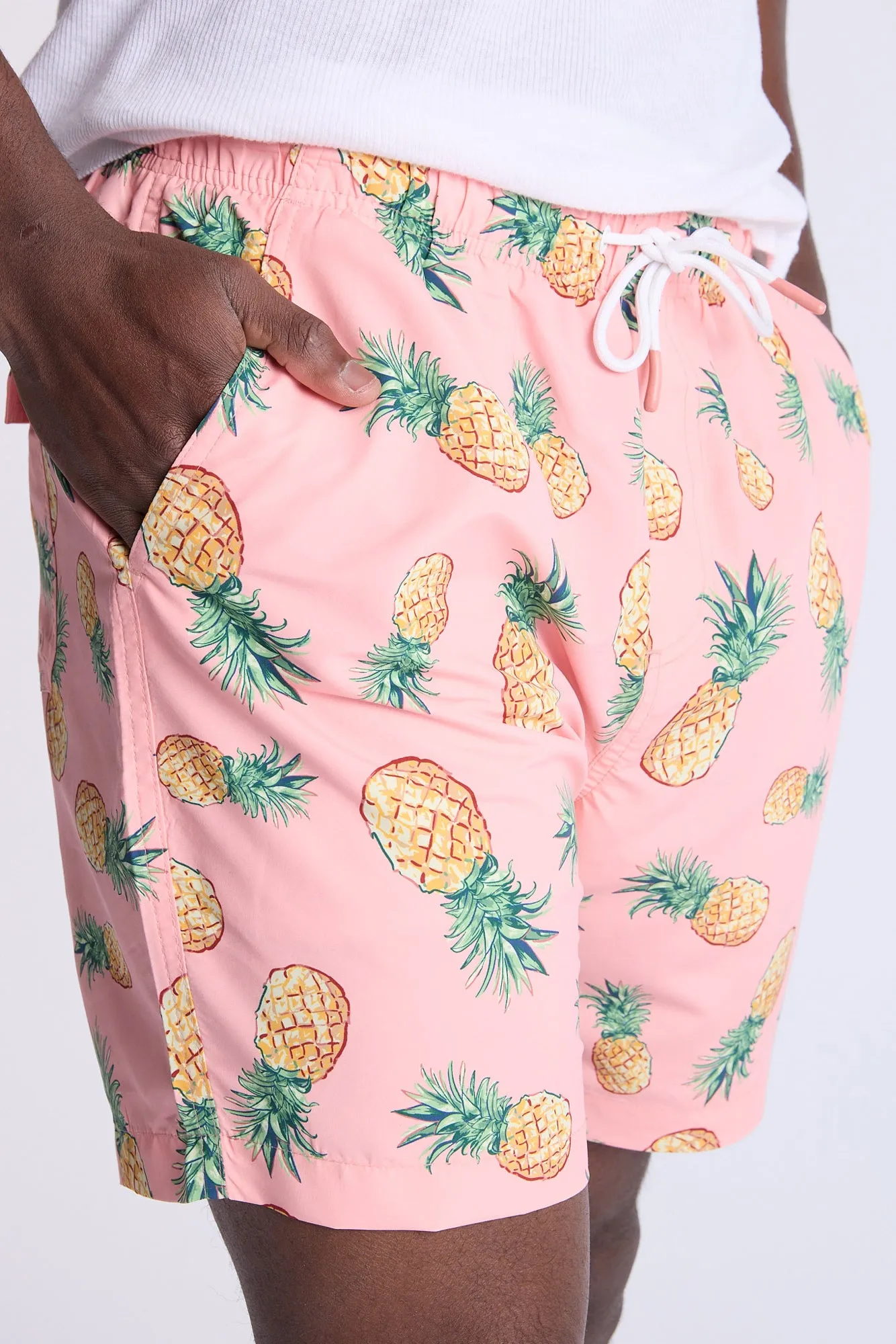 Pineapples 7" Swim Shorts